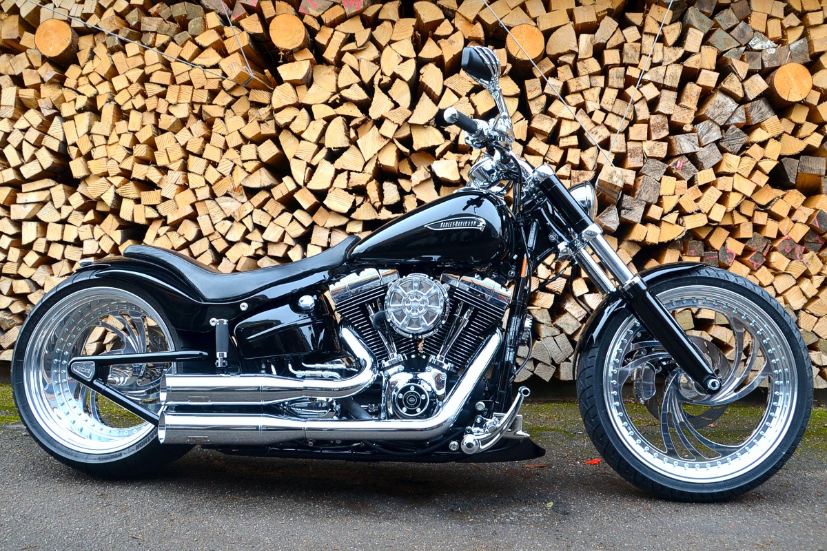 Softail Breakout